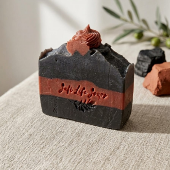 %100 Doğal El Yapımı Aktif Karbon & Siyah Kil Sabunu – Detoks Etkili Derinlemesine Gözenek Arındırıcı Bakım