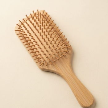 Doğal Bambu Saç Tarağı - Elektriklenme Karşıtı Geniş Dişli & Saç Derisi Masaj Etkili